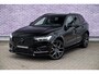 Volvo XC60 2.0 Recharge T8 AWD R-Design | Plug-in Hybrid (PHEV) | Trekhaak | Luchtvering | Lichtmetalen Velgen 22 inch | Bowers Wilkins Audio | Head-up Display | 360 Graden Camera | Black Pack | Panoramadak