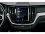 Volvo XC60 2.0 Recharge T8 AWD R-Design | Plug-in Hybrid (PHEV) | Trekhaak | Luchtvering | Lichtmetalen Velgen 22 inch | Bowers Wilkins Audio | Head-up Display | 360 Graden Camera | Black Pack | Panoramadak