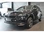 Skoda Karoq 1.5 TSI ACT Sportline Black Style navi camera led 19 inch !!