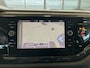 Volkswagen Taigo 1.0 TSI Life Business DSG Automaat Parkeersensoren / Stoelverwarming / LED verlichting / Clima / Navigatie HAL