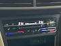 Volkswagen Taigo 1.0 TSI Life Business DSG Automaat Parkeersensoren / Stoelverwarming / LED verlichting / Clima / Navigatie HAL