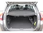 Peugeot 2008 1.2 Allure | Climate | Cruise | PDC A | LMV 16" | Navi | Climate | Cruise | PDC A | LMV 16" | Navi |