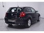 BMW 1-Serie 116i Business Line airco sportstoelen stuurbediening stereo 16"-lmv regensensor