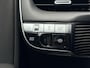 Hyundai Ioniq 5 Lounge 77.4 kWh / RWD / Panoramadak / Dynamische Navigatie / 360 Camera / Stoelverkoeling / Stoelverwarming Voor + Achter / Climate Control /