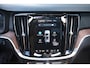 Volvo V60 T8 455pk AWD Ultra Dark | Lounge | Climate | Trekhaak | 19''