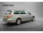 Volkswagen Golf Variant 1.5 TSI Highline Business R - Carplay, Camera, PDC, Clima, Stoelverw.