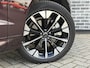 Volvo XC60 2.0 T6 Plug-in Hybrid AWD Ultra Dark | PHEV | Trekhaak | Panoramadak | Head-up Display | 360 Graden Camera | Parkeersensoren | Keyless Entry | Elektrische Achterklep | Elektrisch Verstelbare Voorstoelen | Stoelverwarming voor en achter | Navigatie Google Maps | Apple Carplay | Android Auto