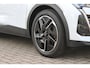 Peugeot 408 1.2 Hybrid 145PK AUTOMAAT GT | 360° CAMERA | DODEHOEK DETECTIE | KEYLESS ENTRY/START | ADAPTIVE CRUISE CONTROL | NAVIGATIE | DRAADLOZE APPLE CARPLAY/ANDROID AUTO | PARKEERSENSOREN VOOR + ACHTER | LED MATRIX KOPLAMPEN | 19" LICHTMETALEN VELGEN | ELEKTRISCH BEDIENBARE ACHTERKLEP | CLIMATE CONTROL | STUUR VERWARMING |