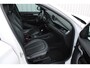 BMW X1 XDRIVE2.8I High Executive | Incl. 12 maanden garantie | Stoelverwarming | Cruise control | Climate control | Parkeercamera | Schuif/kantel dak | Elektrische achterklep | Memory seat | Navigatie | Bluetooth |
