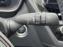 Toyota Corolla Touring Sports Hybrid 140 Dynamic NIEUW DIRECT LEVERBAAR MET HOGE KORTING STOELVERWARMING PARK-SENSOREN KEYLESS