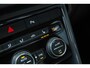 Volkswagen T-Roc 1.5 TSI Sport , Adap. cruise, Trekhaak, Stoel/stuurverwarming,