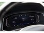 Volkswagen T-Roc 1.5 TSI Sport , Adap. cruise, Trekhaak, Stoel/stuurverwarming,