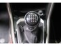 Volkswagen T-Roc 1.0 TSI Style - N.A.P. Airco, Cruise, Navi, PDC, Carplay.