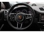 Porsche Cayenne Coupé 3.0 E-Hybrid / Trekhaak / Panoramadak / 360Camera / Softclose / Sportuitlaat / 21'' / Keyless / Bose / Matrix LED / ACC / Sportchrono / Stoelventilatie / Stuurverwarming
