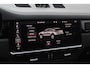 Porsche Cayenne Coupé 3.0 E-Hybrid / Trekhaak / Panoramadak / 360Camera / Softclose / Sportuitlaat / 21'' / Keyless / Bose / Matrix LED / ACC / Sportchrono / Stoelventilatie / Stuurverwarming