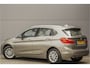 BMW 2-Serie Active Tourer 218i Automaat LED Leder Trekhaak HUD Stoelverw