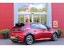 Peugeot 208 1.2 Hybrid 145PK AUTOMAAT GT | NAVIGATIE | DRAADLOZE APPLE CARPLAY/ANDROID AUTO | CAMERA VOOR + ACHTER | FULL LED KOPLAMPEN | LICHTMETALEN VELGEN 17" | DODEHOEK DETECTIE | DRAADLOZE TELEFOONLADER | KEYLESS ENTRY/START | DAB+ RADIO | ADAPTIVE CRUISE CONTROL | CLIMATE CONTROL |
