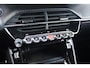 Peugeot 208 1.2 Hybrid 145PK AUTOMAAT GT | NAVIGATIE | DRAADLOZE APPLE CARPLAY/ANDROID AUTO | CAMERA VOOR + ACHTER | FULL LED KOPLAMPEN | LICHTMETALEN VELGEN 17" | DODEHOEK DETECTIE | DRAADLOZE TELEFOONLADER | KEYLESS ENTRY/START | DAB+ RADIO | ADAPTIVE CRUISE CONTROL | CLIMATE CONTROL |
