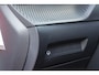 Peugeot 208 1.2 Hybrid 145PK AUTOMAAT GT | NAVIGATIE | DRAADLOZE APPLE CARPLAY/ANDROID AUTO | CAMERA VOOR + ACHTER | FULL LED KOPLAMPEN | LICHTMETALEN VELGEN 17" | DODEHOEK DETECTIE | DRAADLOZE TELEFOONLADER | KEYLESS ENTRY/START | DAB+ RADIO | ADAPTIVE CRUISE CONTROL | CLIMATE CONTROL |