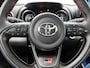 Toyota Yaris 1.5 Hybrid GR Sport Premium Pack | BTW Voertuig | JBL | Head-Up Display | Dodehoek detectie | Panoramadak | Stoel+stuurverwarming | Parkeersensoren voor+ achter | Draadloze telefoonlader | Cruise control adaptive |