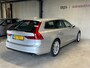 Volvo V90 2.0 T5 Momentum - org NL - 1e eig - Dealerond - El trekhaak - BLIS - Leer - PDC