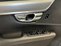 Volvo V90 2.0 T5 Momentum - org NL - 1e eig - Dealerond - El trekhaak - BLIS - Leer - PDC