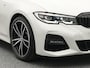 BMW 3-Serie Touring 320i Executive Edition 184 PK | M-pakket |  LED koplampen | Head up display | Panorama dak | Stoelverwarming | Elektrische kofferklep | Navigatie | Leder |