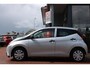 Toyota Aygo 1.0 VVT-i *x-fun* | 5-drs | A/C | LED- dagrij | Bluetooth | Orig. NL | Leuk!! |