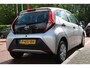 Toyota Aygo 1.0 VVT-i *x-fun* | 5-drs | A/C | LED- dagrij | Bluetooth | Orig. NL | Leuk!! |