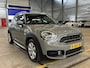 MINI Countryman 1.5 Cooper S E ALL4 225pk Salt Automaat Navigatie / 17"LM Velgen / LED verlichting / Clima / Sportstoelen / Parkeersensoren HAL