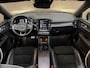 Volvo XC40 1.5 T3 R-Design 2020 PANO LED CAMERA CAR-PLAY KEYLESS