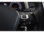 Volkswagen T-Roc 1.0 TSI Style Business 110pk | Trekhaak | ACC | Carplay | Navi