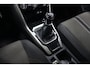 Volkswagen T-Roc 1.0 TSI Style Business 110pk | Trekhaak | ACC | Carplay | Navi