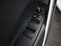 Toyota Corolla Cross 2.0 High Power Hybrid First Edition | Dodehoekdetectie | Stoelverwarming | Elektrische achterklep | Trekhaak | Parkeersensoren voor+ achter | Adaptive Cruise Control | Apple Carplay/Android Auto |