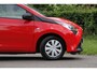 Toyota Aygo 1.0 VVT-i x-fun / Van 1e eigenaar / Airco / Bluetooth / Dealer onderhouden / Slechts 50.000 km.