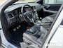 Volvo V60 2.0 T4 Business Sport 190PK Luxury-Line|Keyless|Dakje|Adaptive|Camera