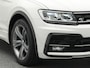 Volkswagen Tiguan R-Line 1.4 TSI 150 PK DSG | LED Plus | Trekhaak | Navigatie | Stoelverwarming Voor | DAB+ | Achteruitrijcamera |