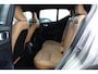 Volvo XC40 T5 262PK Automaat Recharge Inscription | Adapt. Cruise | PDC+ Camera | Verw. Voorstoelen & stuurwiel | Leder | AppleCarplay |