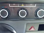 Volkswagen Transporter 2.0 TDI L1H1 T800 - Airco - 3 Zits - Navigatie