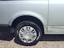 Volkswagen Transporter 2.0 TDI L1H1 T800 - Airco - 3 Zits - Navigatie