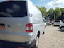 Volkswagen Transporter 2.0 TDI L1H1 T800 - Airco - 3 Zits - Navigatie