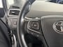 Toyota Verso 1.8 VVT-i Dynamic | Trekhaak | Fabrieksnavigatie | Zeer lage KM-stand |