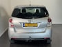 Toyota Verso 1.8 VVT-i Dynamic | Trekhaak | Fabrieksnavigatie | Zeer lage KM-stand |