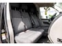 Volkswagen Transporter 2.0 TDI L2H1 Trendline Marge I Trekhaak I 3 Zits I Airco I Cruise I 17 Inch I Sidebars I NAP I PDC