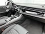 Audi Q8 60 TFSI e quattro Pro Line S Competition 490 PK | S-line | 360 Camera | Panoramadak | Vierwielbesturing | Bang & Olufsen Premium 3D | Carbon | Climate Control | Navigatie | Trekhaak | Stoelverwarming voor en achter | 23' Lichtmetalen velgen | Nardogrijs |