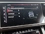 Audi Q8 60 TFSI e quattro Pro Line S Competition 490 PK | S-line | 360 Camera | Panoramadak | Vierwielbesturing | Bang & Olufsen Premium 3D | Carbon | Climate Control | Navigatie | Trekhaak | Stoelverwarming voor en achter | 23' Lichtmetalen velgen | Nardogrijs |