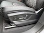Audi Q8 60 TFSI e quattro Pro Line S Competition 490 PK | S-line | 360 Camera | Panoramadak | Vierwielbesturing | Bang & Olufsen Premium 3D | Carbon | Climate Control | Navigatie | Trekhaak | Stoelverwarming voor en achter | 23' Lichtmetalen velgen | Nardogrijs |