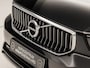 Volvo XC40 1.5 T4 Recharge Inscription 211Pk Automaat (APPLE CARPLAY, GROOT NAVI, STUUR/STOELVERWARMING, CAMERA, LEDER, KEYLESS, SPORTSTOELEN, GETINT GLAS, NIEUWSTAAT)