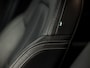 Volvo XC40 1.5 T4 Recharge Inscription 211Pk Automaat (APPLE CARPLAY, GROOT NAVI, STUUR/STOELVERWARMING, CAMERA, LEDER, KEYLESS, SPORTSTOELEN, GETINT GLAS, NIEUWSTAAT)