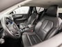 Volvo XC40 1.5 T4 Recharge Inscription 211Pk Automaat (APPLE CARPLAY, GROOT NAVI, STUUR/STOELVERWARMING, CAMERA, LEDER, KEYLESS, SPORTSTOELEN, GETINT GLAS, NIEUWSTAAT)